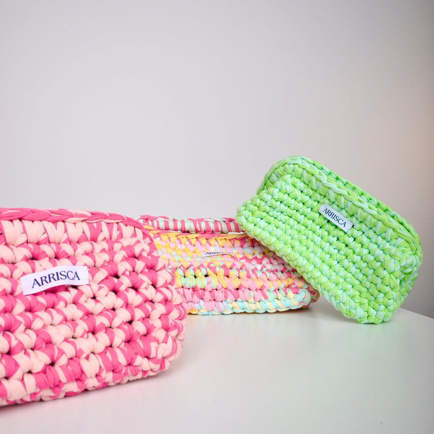 The Azura Clutch